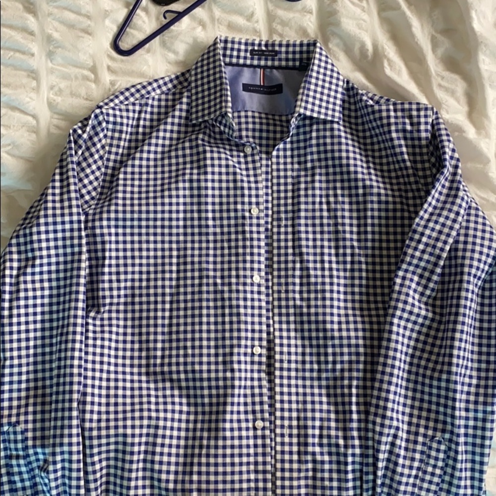 Men’s long sleeve shirt